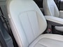 Hyundai Ioniq 5 Lounge AWD 84 kWh / SOH 99% / Fabrieksgarantie tot 02-2030 / CCS snelladen / Head Up Display / Warmtepomp / Trekgewicht 1600 kg / Elektrische achterklep / Stuur- Stoel & Achterbank verwarming / Rondomzicht camera / Bose Audio Systeem / Adaptief cruise control /