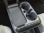 Hyundai Ioniq 5 Lounge AWD 84 kWh / SOH 99% / Fabrieksgarantie tot 02-2030 / CCS snelladen / Head Up Display / Warmtepomp / Trekgewicht 1600 kg / Elektrische achterklep / Stuur- Stoel & Achterbank verwarming / Rondomzicht camera / Bose Audio Systeem / Adaptief cruise control /