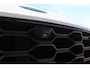 Ford Kuga 1.5 EcoBoost ST-Line X | Incl. 12 maanden Garantie | Elektrisch wegklapbare trekhaak | Stoel/stuurverwarming | Achteruitrijcamera | Navigatie | Climate controle | Adaptive cruise controle | Lane assist | Keyless entry/start | Draadloze telefoonlader | Dodehoekdetectie |