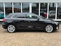 Audi A3 Sportback 30 TFSI Business edition | Sportstoelen | Stoelverwarming | Apple Carplay | Matrix LED