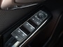 Suzuki e-Vitara Style 61kWh|Speciale Black Edition|Apple/Android Carplay|Achterbank schuifbaar|Stuur+Stoel verwarming|Panoramadak|