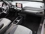 Volkswagen ID.3 Pro 58 kWh 150KW | Achteruitrijcamera | Adaptive Cruise | Keyless Go & Entry | Stoel&Stuurverwarming | 19"Inch |