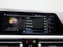 BMW 3-Serie 320e Business Edition Plus | Automaat | Apple Carplay / Android Auto | Panoramadak | Achteruitrijcamera | Parkeersensoren | Stoelverwarming | Stuurverwarming |