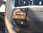 Kia EV6 Light Edition 63 kWh Nieuw model | Navi | Stoelverwarming vόόr en stuurwielverwarming | Achteruitrijcamera | Fabrieksgarantie t/m 30-4-2032 + 3x 1 jaar* | NAP
