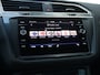Volkswagen Tiguan 1.4 TSI eHybrid R-Line Business+ 245pk DSG | Panoramadak | Trekhaak | LED Matrix | Stoel- En stuurverwarming | Navigatie | Cruise Control | Camera |