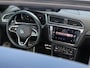 Volkswagen Tiguan 1.4 TSI eHybrid R-Line Business+ 245pk DSG | Panoramadak | Trekhaak | LED Matrix | Stoel- En stuurverwarming | Navigatie | Cruise Control | Camera |