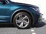 Volkswagen Tiguan 1.4 TSI eHybrid R-Line Business+ 245pk DSG | Panoramadak | Trekhaak | LED Matrix | Stoel- En stuurverwarming | Navigatie | Cruise Control | Camera |