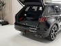 Volkswagen Touareg 3.0 TSi eHybrid 4MOTION R LINE - NACHTZICHT - PANORAMADAK - TREKHAAK - LUCHTVERING - HUD - 360 CAMERA - SFEERVERLICHTING - STOELKOELING