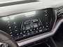 Volkswagen Touareg 3.0 TSi eHybrid 4MOTION R LINE - NACHTZICHT - PANORAMADAK - TREKHAAK - LUCHTVERING - HUD - 360 CAMERA - SFEERVERLICHTING - STOELKOELING