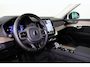 Volvo XC90 2.0 T8 Plug-in hybrid AWD Ultra Bright - Luchtvering - Panorama/schuifdak - IntelliSafe Assist & Surround - 360º Camera - Harman/Kardon audio - Adaptieve LED koplampen - Verwarmde voorstoelen, stuur & achterbank - Parkeersensoren voor & achter - Elektr. bedienb. voorstoelen met geheugen - Draadloze tel. lader - Extra getint glas - Inklapbare trekhaak - 21' LMV