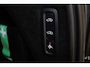 Volvo XC90 2.0 T8 Plug-in hybrid AWD Ultra Bright - Luchtvering - Panorama/schuifdak - IntelliSafe Assist & Surround - 360º Camera - Harman/Kardon audio - Adaptieve LED koplampen - Verwarmde voorstoelen, stuur & achterbank - Parkeersensoren voor & achter - Elektr. bedienb. voorstoelen met geheugen - Draadloze tel. lader - Extra getint glas - Inklapbare trekhaak - 21' LMV
