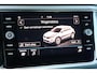 Volkswagen T-Roc 1.0 TSI Style / DAB / Adaptive Cruise / Trekhaak