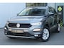 Volkswagen T-Roc 1.0 TSI Style / DAB / Adaptive Cruise / Trekhaak