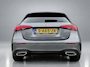 Mercedes-Benz A-klasse 180 AMG Line AUT. | 1e eigenaar | dealer onderh. | panoramadak | camera | night pakket | sfeerverlichting