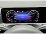 Mercedes-Benz A-klasse 180 AMG Line AUT. | 1e eigenaar | dealer onderh. | panoramadak | camera | night pakket | sfeerverlichting