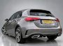 Mercedes-Benz A-klasse 180 AMG Line AUT. | 1e eigenaar | dealer onderh. | panoramadak | camera | night pakket | sfeerverlichting