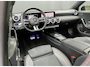 Mercedes-Benz A-klasse 180 AMG Line AUT. | 1e eigenaar | dealer onderh. | panoramadak | camera | night pakket | sfeerverlichting
