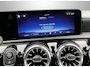Mercedes-Benz A-klasse 180 AMG Line AUT. | 1e eigenaar | dealer onderh. | panoramadak | camera | night pakket | sfeerverlichting