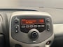 Peugeot 108 1.0 e-VTi Blue Lion Airco | 5-Deurs | Centrale Vergrendeling | Bluetooth | Elek. Ramen | LED Dagrij | Airco | Audio installatie | Bluetooth