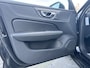 Volvo V60 2.0 B3 Plus Dark |CARPLAY|STOELVW.|H/K|NAVI|CRUISE|TREKHAAK| 18445 / 4738