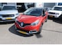 Renault Captur 0.9 TCe Helly Hansen / Full Options / RED PACK ! ! !