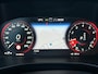 Volvo XC40 2.0 T4 R-Design | Trekhaak | Pilot Assist | Camera | BLIS | Harman/Kardon | Stoelverwarming |