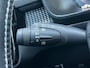 Volvo XC40 2.0 T4 R-Design | Trekhaak | Pilot Assist | Camera | BLIS | Harman/Kardon | Stoelverwarming |