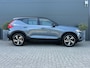 Volvo XC40 2.0 T4 R-Design | Trekhaak | Pilot Assist | Camera | BLIS | Harman/Kardon | Stoelverwarming |