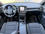 Volvo EC40 Single Motor Extended Range Plus Europa 82 kWh | Forest Lake Metallic | Panoramadak | Harman Kardon audio | Adaptieve Cruise Control | verwarmbare voorstoelen, stuurwiel & achterbank | 19 inch lichtmetalen velgen | 360 graden rondomzicht camera