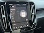 Volvo EC40 Single Motor Extended Range Plus Europa 82 kWh | Forest Lake Metallic | Panoramadak | Harman Kardon audio | Adaptieve Cruise Control | verwarmbare voorstoelen, stuurwiel & achterbank | 19 inch lichtmetalen velgen | 360 graden rondomzicht camera