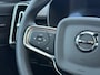 Volvo EC40 Single Motor Extended Range Plus Europa 82 kWh | Forest Lake Metallic | Panoramadak | Harman Kardon audio | Adaptieve Cruise Control | verwarmbare voorstoelen, stuurwiel & achterbank | 19 inch lichtmetalen velgen | 360 graden rondomzicht camera