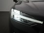 Volvo XC60 2.0 T6 Plug-in hybrid AWD Essential Bright - RIJKLAARPRIJS - All Seasonbanden - Achteruitrijcamera - Elektrisch Glazen Panoramadak - Elektrische Uitklapbare Trekhaak - Stoel- en Stuurverwarming!