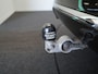 Volvo XC60 2.0 T6 Plug-in hybrid AWD Essential Bright - RIJKLAARPRIJS - All Seasonbanden - Achteruitrijcamera - Elektrisch Glazen Panoramadak - Elektrische Uitklapbare Trekhaak - Stoel- en Stuurverwarming!