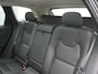 Volvo XC60 2.0 T6 Plug-in hybrid AWD Essential Bright - RIJKLAARPRIJS - All Seasonbanden - Achteruitrijcamera - Elektrisch Glazen Panoramadak - Elektrische Uitklapbare Trekhaak - Stoel- en Stuurverwarming!