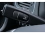 Volvo V40 2.0 T3 Nordic+ | Standkachel | LED | Stoelverwarming | Verwarmde Voorruit | Parkeersensoren