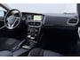 Volvo V40 2.0 T3 Nordic+ | Standkachel | LED | Stoelverwarming | Verwarmde Voorruit | Parkeersensoren