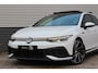Volkswagen Golf 2.0 TSI GTI | Clubsport | Panoramadak | HUD | IQ Light | Camera | Adaptive cruise | Lane assist | Stoelverwarming