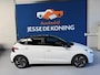 Hyundai i20 1.2 MPI Comfort / bj.2020 / wit/zwart / navigatie / sportvelgen / NAP met 90372 km/ boekjes / 2 sleutels / APK 08/2028