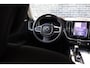 Volvo XC60 2.0 T6 Plug-in Hybrid AWD Plus Dark | Head-up Display | 360 Graden Camera | Harman Kardon Audio | Panoramadak | Lederen Bekleding | Stoelverwarming voor en achter | Cruise Control Adaptief | BLIS | Keyless Entry | Elektrische Achterklep | Google Navigatie | Apple Carplay | Android Auto