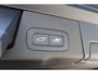 Volvo XC60 2.0 T6 Plug-in Hybrid AWD Plus Dark | Head-up Display | 360 Graden Camera | Harman Kardon Audio | Panoramadak | Lederen Bekleding | Stoelverwarming voor en achter | Cruise Control Adaptief | BLIS | Keyless Entry | Elektrische Achterklep | Google Navigatie | Apple Carplay | Android Auto