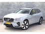 Volvo XC60 2.0 T6 Plug-in Hybrid AWD Plus Dark | Head-up Display | 360 Graden Camera | Harman Kardon Audio | Panoramadak | Lederen Bekleding | Stoelverwarming voor en achter | Cruise Control Adaptief | BLIS | Keyless Entry | Elektrische Achterklep | Google Navigatie | Apple Carplay | Android Auto
