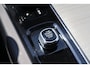 Volvo XC60 2.0 T6 Plug-in Hybrid AWD Plus Dark | Head-up Display | 360 Graden Camera | Harman Kardon Audio | Panoramadak | Lederen Bekleding | Stoelverwarming voor en achter | Cruise Control Adaptief | BLIS | Keyless Entry | Elektrische Achterklep | Google Navigatie | Apple Carplay | Android Auto
