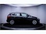 BMW 2-Serie Active Tourer 218iA High Executive AFGEKOCHT BMW ONDERHOUD 2029 | SCHUIFDAK | CAMERA | HEADUP | STOEL.VW