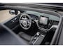 Volvo XC60 2.0 T8 Plug-in hybrid AWD Ultra Black Edition | Adaptieve Cruise Control | Panoramadak | Head-Up Display | Harman Kardon Audio | Stoel-/Stuurverwarming | 360° Parkeercamera | Dodehoek Detectie |
