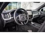 Volvo XC60 2.0 T8 Plug-in hybrid AWD Ultra Black Edition | Adaptieve Cruise Control | Panoramadak | Head-Up Display | Harman Kardon Audio | Stoel-/Stuurverwarming | 360° Parkeercamera | Dodehoek Detectie |