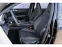 Lynk & Co 01 Plug-in Hybrid 1.5 Core | GRATIS TREKHAAK | PHEV | Adaptieve Cruise Control | Keyless Entry | Stoelverwarming | Apple Carplay & Android Auto | 19 inch LM-Velgen | Achteruitrijcamera | Ledverlichting | 15,4 inch middendisplay | Premium audiosysteem |
