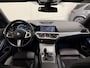 BMW 3-Serie Touring 330e M-Sport PANO/LASER/HEAD-UP/CAMERA/ACC/SFEER/M-SPORTSTOELEN/KEYLESS/18"/CARPLAY/DONKERE-HEMEL/SHADOW-LINE/MINERAL-GRAU/VOLLLEDIG BMW DEALER HISTORIE