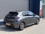 Peugeot 208 1.2 Turbo 100PK Allure | Afneembare trekhaak 1200KG | All season Banden | Navigatie via Telefoon | Keyless Start | Climate Control | LED Verlichting | Camera | Parkeersensoren | Cruise Control | Lichtmetalen Velgen | Half Lederen Bekleding |