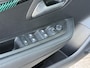 Peugeot 208 1.2 Turbo 100PK Allure | Afneembare trekhaak 1200KG | All season Banden | Navigatie via Telefoon | Keyless Start | Climate Control | LED Verlichting | Camera | Parkeersensoren | Cruise Control | Lichtmetalen Velgen | Half Lederen Bekleding |