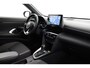 Toyota Yaris Cross 1.5 Hybrid Dynamic | Dodehoek detectie | Parkeersensoren voor/achter | Apple Carplay / Android Auto | Stoel-/stuurverwarming | Adaptive Cruise | Full LED | Keyless | Clima | Camera | 17 inch